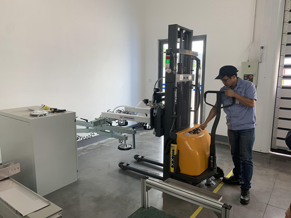 真空91看片网站入口搬运车|卷料搬运车